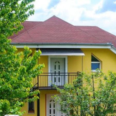 Hotel Casa Liana Oradea Exterior foto